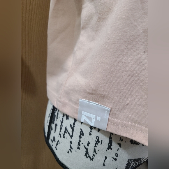 Izzue Pink Peach Rhinestone Logo Tag Boxy Streetwear Crop Top - Picture 3 of 6